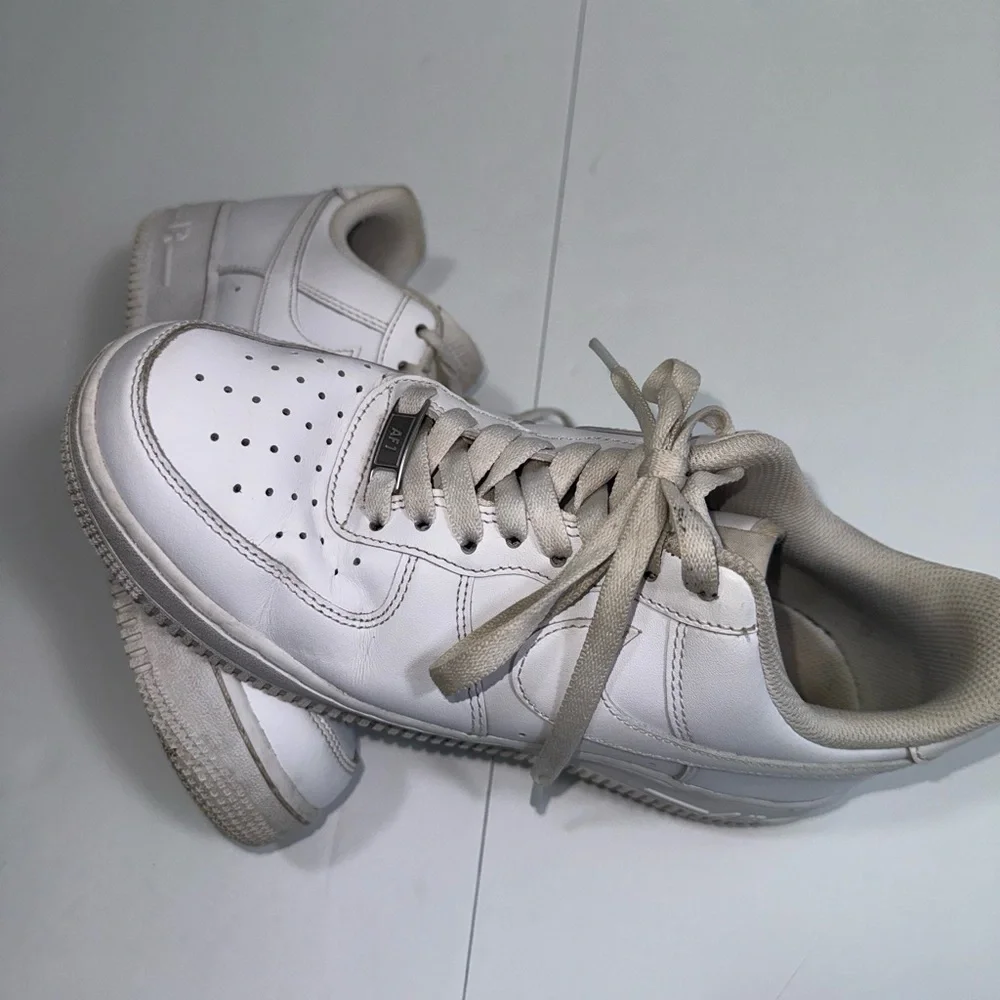 Nike White Womens Leather Sneakers